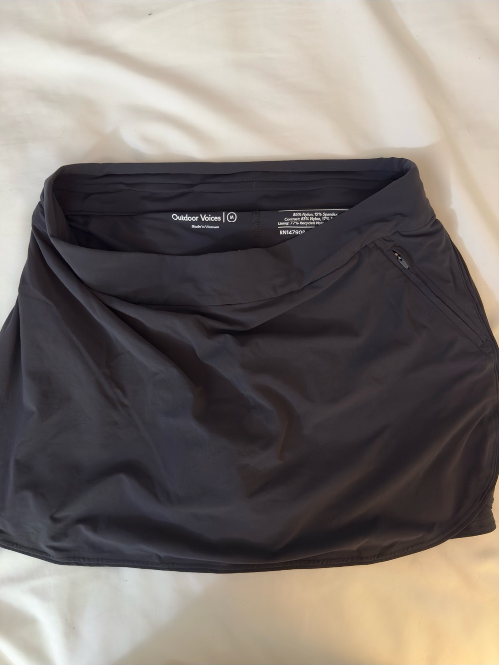 Outdoor Voices Black Active Skort with Side Zip Pocket | Size Medium